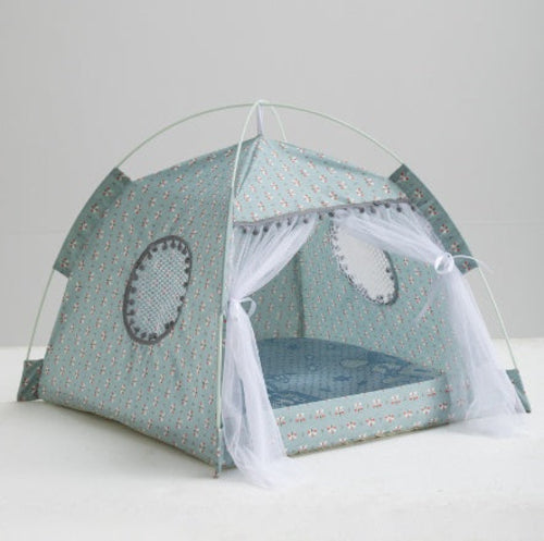 Cat Tent House – Enclosed Pet Bed for Cats and Kittens